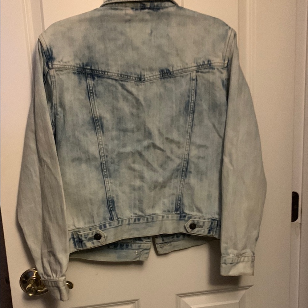 Forever 21 Blue Premium Denim Jacket Size Small - Picture 5 of 6